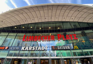 Informationen und Öffnungszeiten zum Limbecker Platz Essen